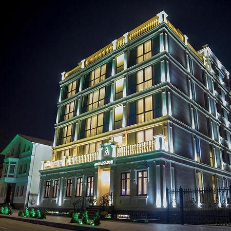 Ambassador Hotel Kischinau Exterior foto